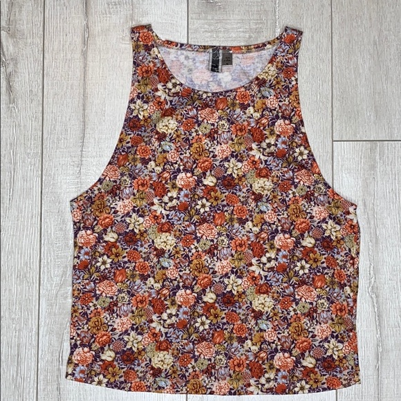 Floral Crop Top - Picture 1 of 4